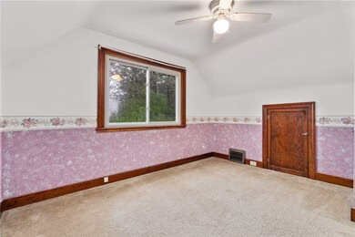 1402-main-st-e-menomonie-wi-26