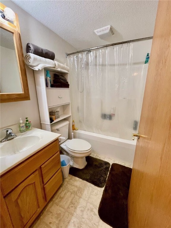 2209-2nd-st-w-menomonie-wi-14