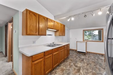 260-pershing-ave-clear-lake-wi-18