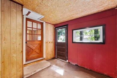 260-pershing-ave-clear-lake-wi-31