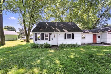 260-pershing-ave-clear-lake-wi-buildingphoto-6